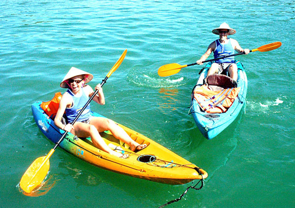 Chèo Kayak giúp bạn trải nghiệm thực tế