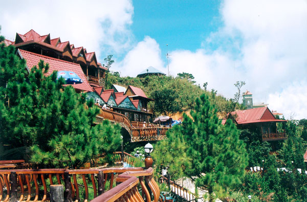 Khu du lịch trên núi Bà Nà Hill