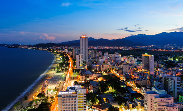 Ngắm nhìn nha trang về đêm