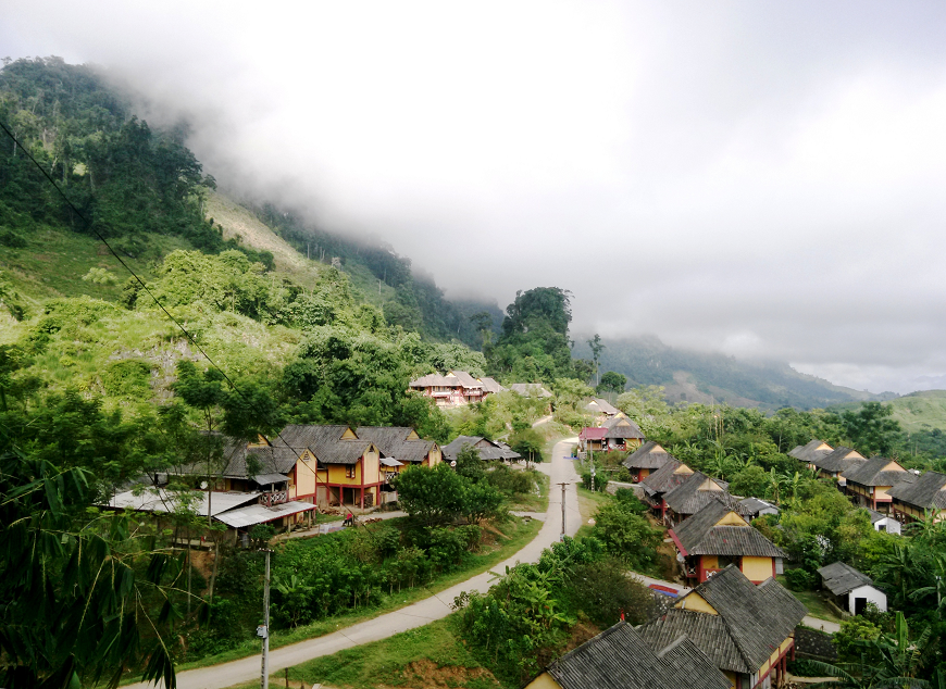 MỘC CHÂU MÙA NÀY, CHẲNG THIẾU CHỖ ĐỂ ĐI